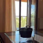 Loula's 아파트