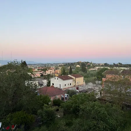 Daire Loula's Holidays With Balcony Close To Corfu Town *