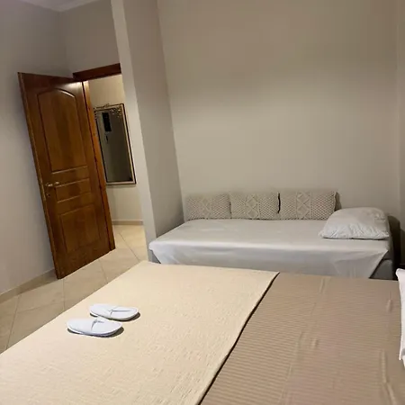 Daire Loula's Holidays With Balcony Close To Corfu Town *